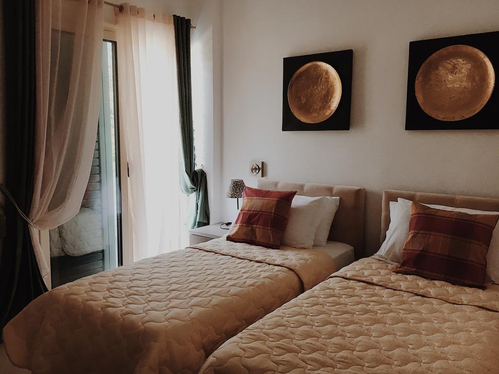 Hotel Relax Dhërmi Стая снимка