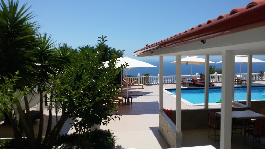 Hotel Relax Dhërmi Съоръжения снимка